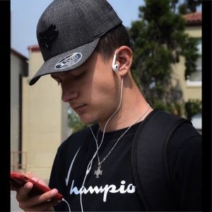 Meet your Posher, Xavier